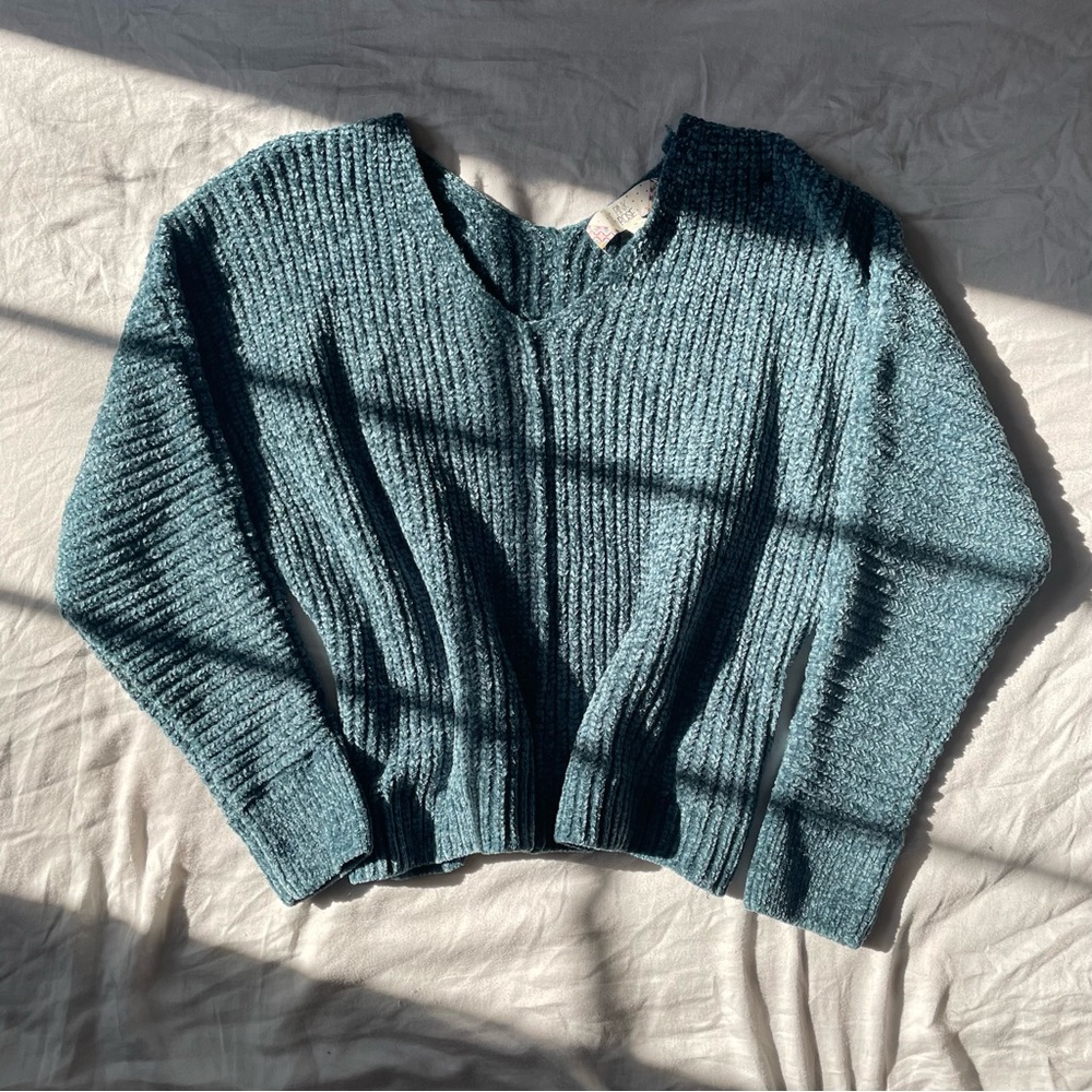Pink Rose Sweater (M)